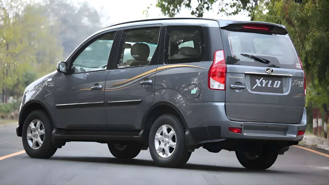 2026 Mahindra Xylo Launched 2.5L Diesel Engine, 14 kmpl Mileage, Price ₹8.86–12.13 Lakh