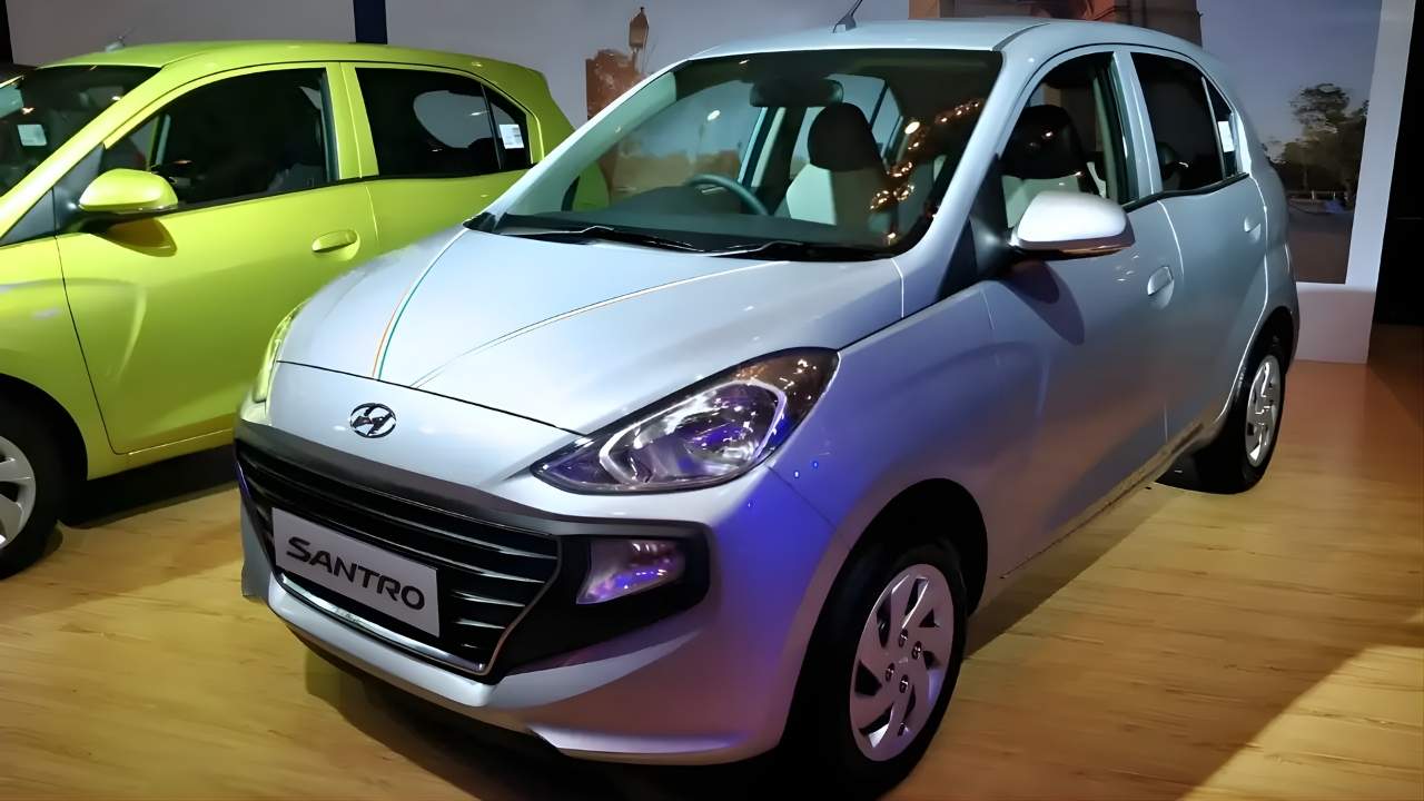 Hyundai Santro 2026 Unveiled 1.2L Hybrid Powertrain, 42 KMPL, Budget-Friendly Price
