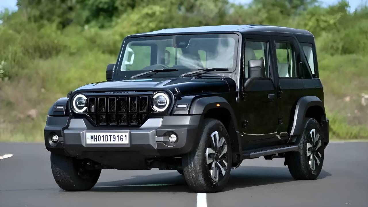 Mahindra Thar 5-Door Unveiled 2.0L Petrol, 2.2L Diesel, 15.2 kmpl Mileage, Price from ₹12.99 Lakh